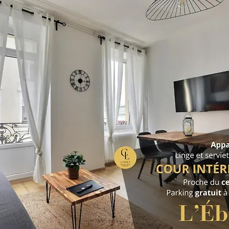 L'ebene-elegant-prox-autoroute-parking Gratuit